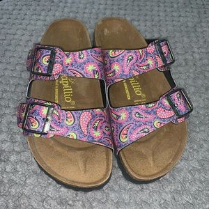 BRAND NEW sandals